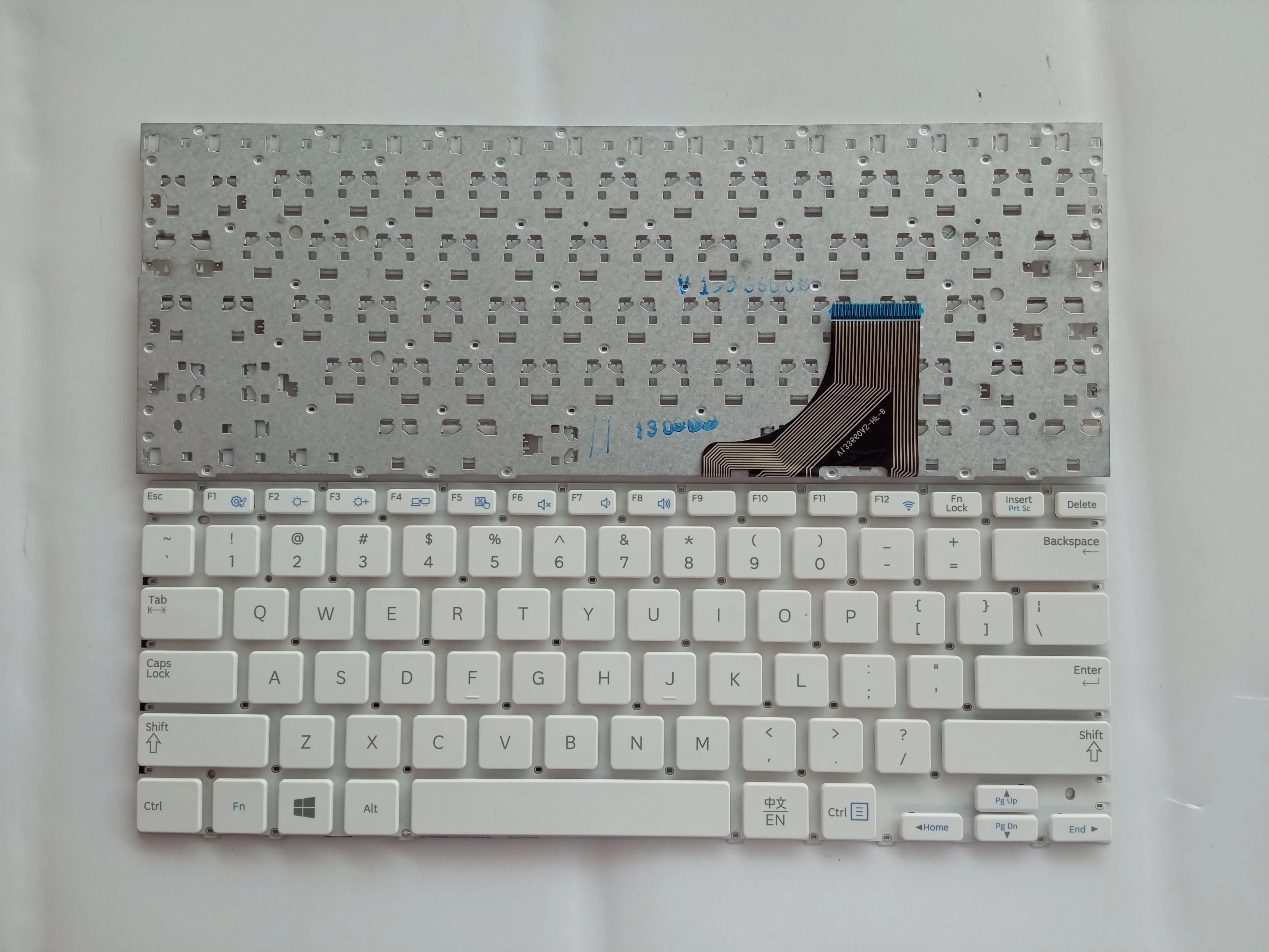 Picture of New Replacement Keyboard Laptop For SAMSUNG 530U3C WHITE US Layout
